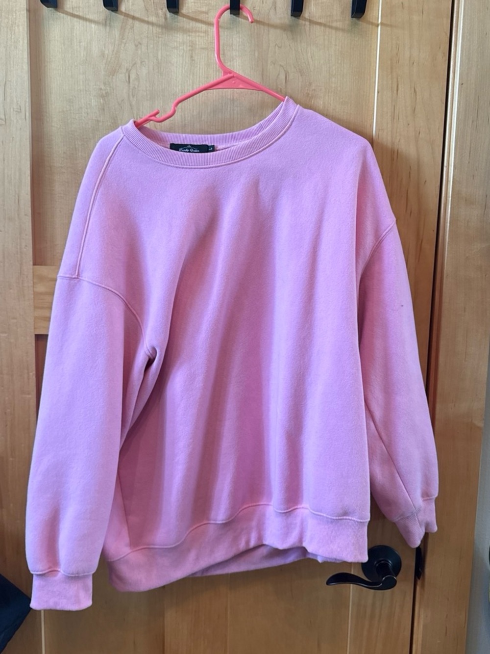 Trendy queen - Classic Pink Crewneck Sweatshirt - Unbranded
